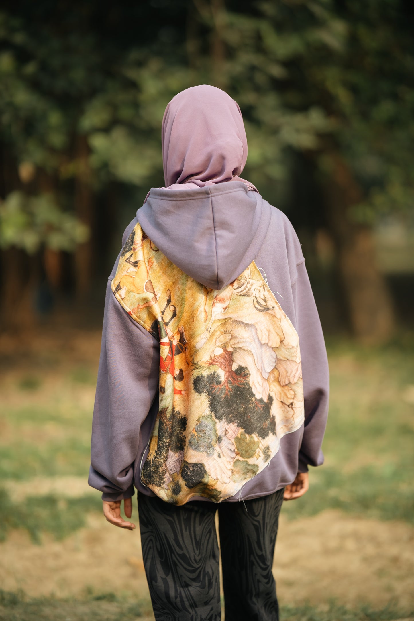 "THE MUGHAL POTRAIT" CANVAS INSPIRED HOODIE